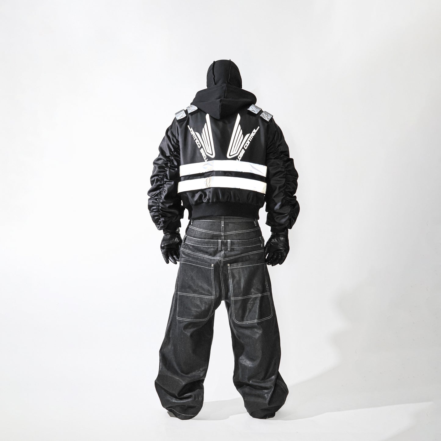 Replaceable-reflective-strip bomber jacket