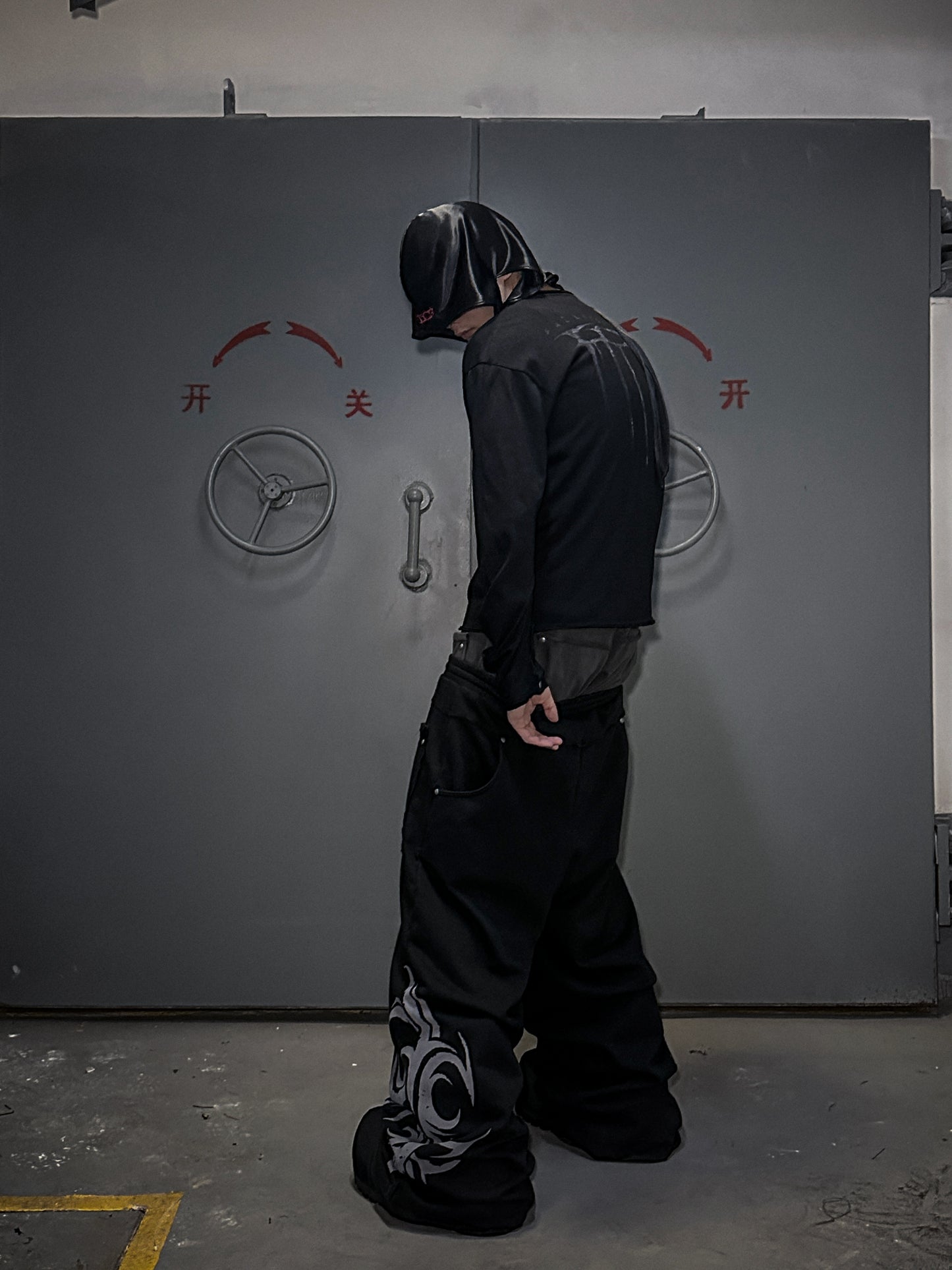 Totem printed baggy sweatpants